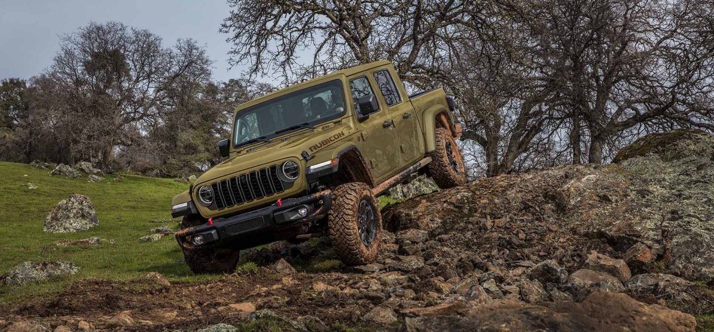 jeep gladiator jakarta mt haryono (2)